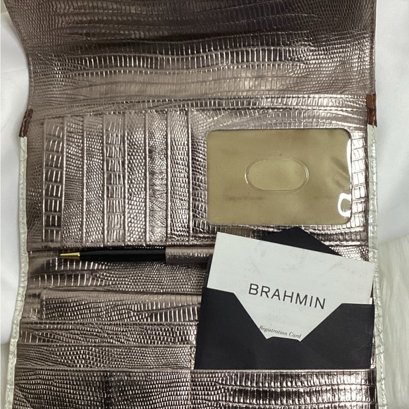 Sold! Authentic Brahmin bag with matching wallet - Picture 7 of 14